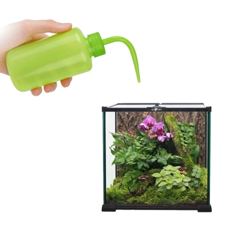 Butelka dozująca wodę do terrarium zielona Butelka dozująca wodę do terrarium zielona