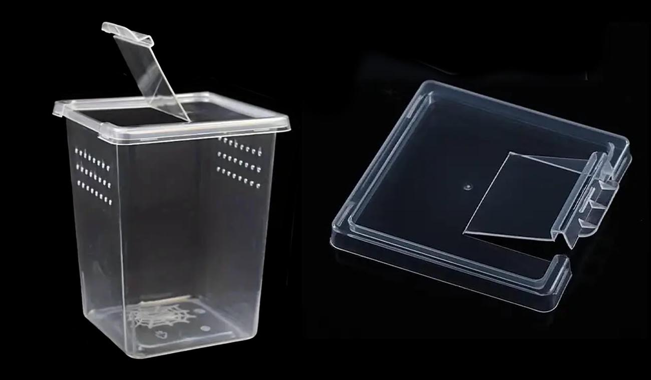 Pojemnik pionowy MINI BraPlast z klapką 8x8x11cm